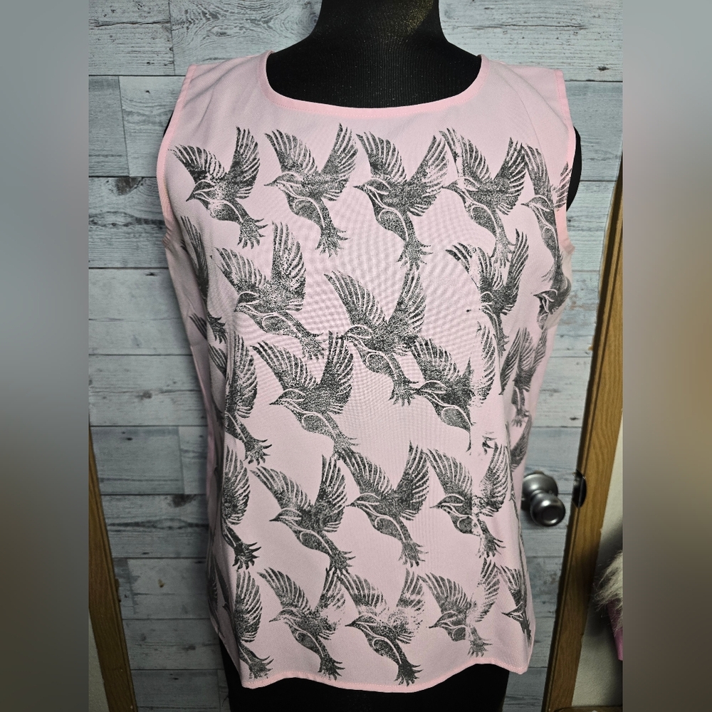 Vintage Pink Hummingbird Print Sleeveless Top